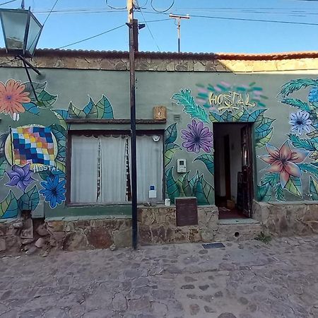 Hostal Amalaya Bed and Breakfast Humahuaca Exterior foto