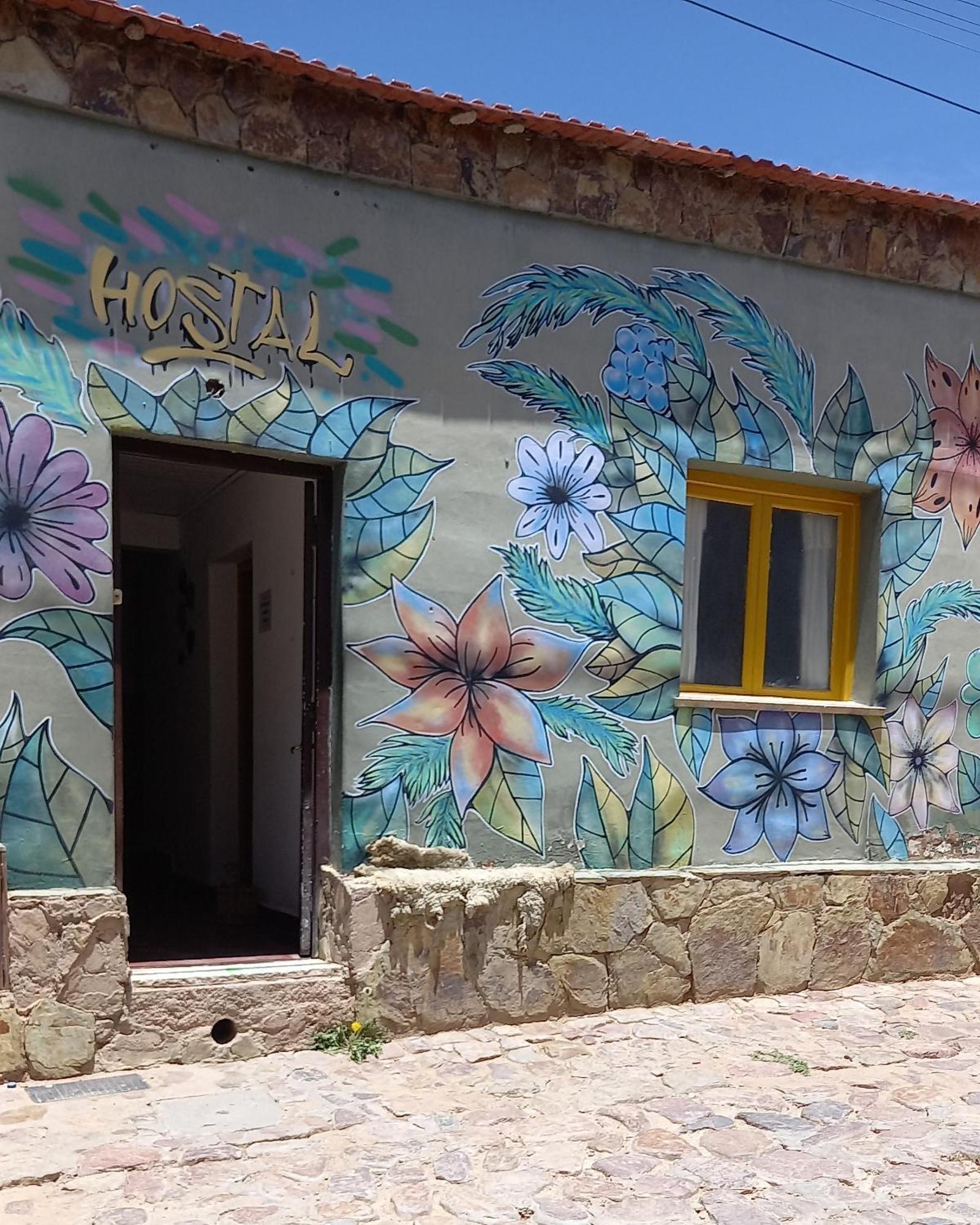 Hostal Amalaya Bed and Breakfast Humahuaca Exterior foto